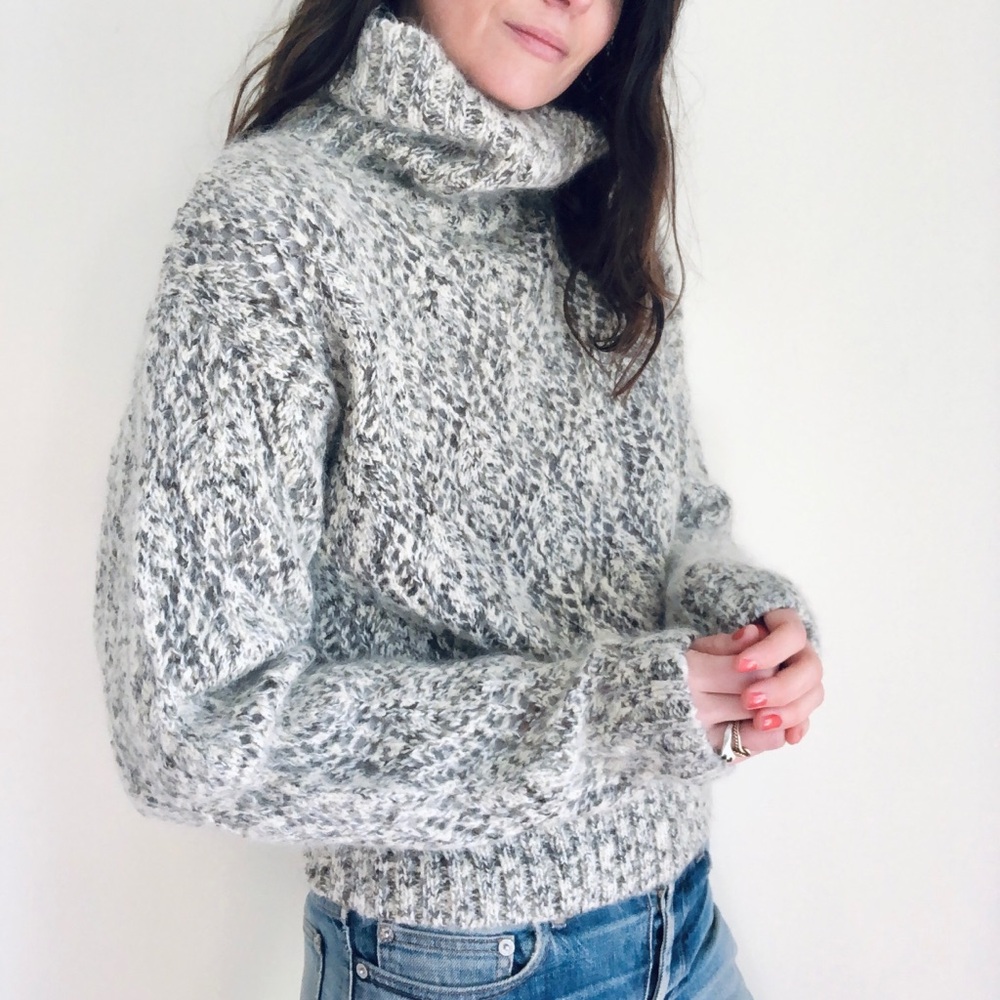 Fuzzy mohair knit sweater - Picture 13 of 14